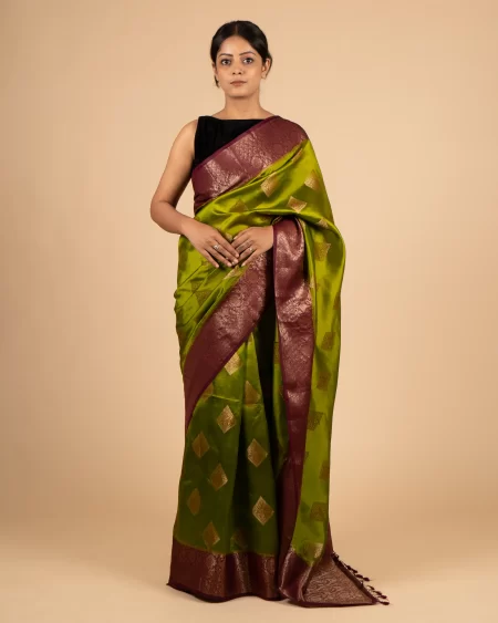 Everday Comfort  Floral Mehendi-Magenta Dupion Saree