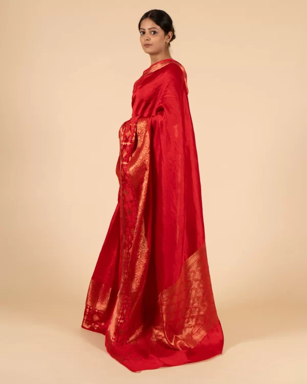 Evening Glam Floral Xxx Dupion Saree - Image 3