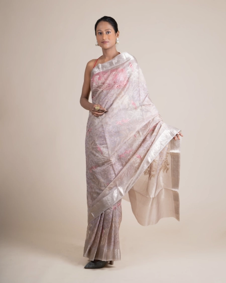 Everyday Comfort with Embroidered Kora Saree