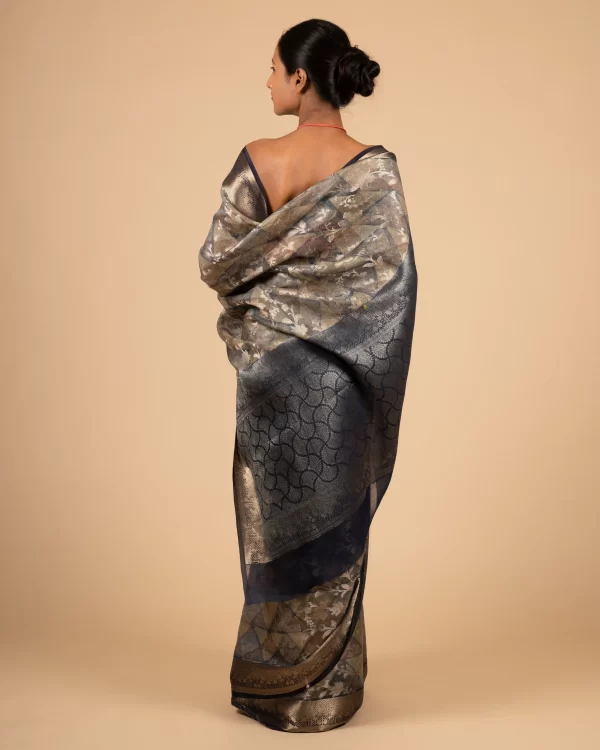 Everyday Comfort  Floral Print Navy Cotton Saree - Image 5