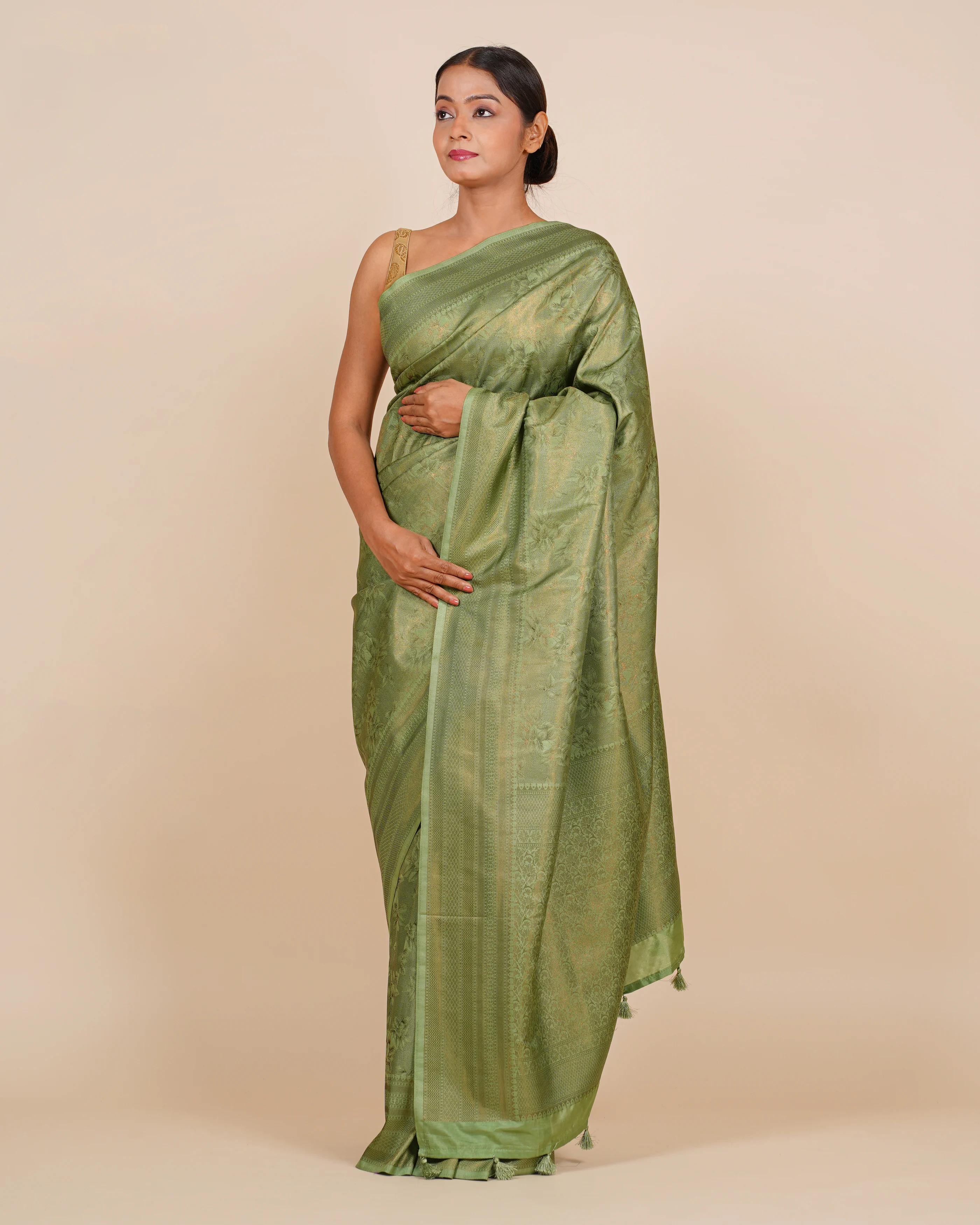Evening Glam with Softy Silk Green Saree